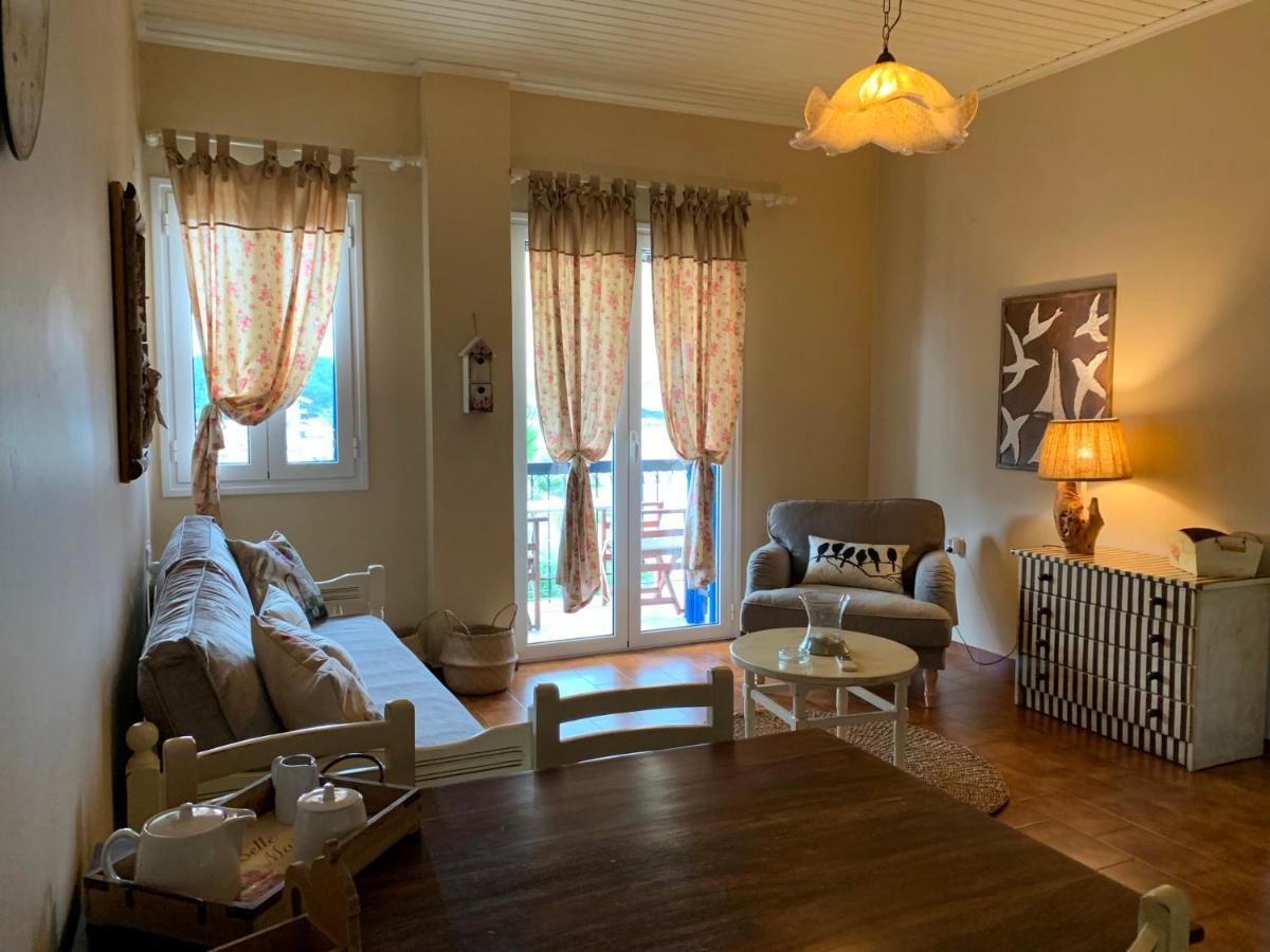 Kiki Apartments Фискардон Экстерьер фото